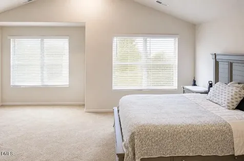 30 Bounding Lane Youngsville NC 27596