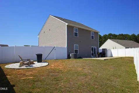 30 Bounding Lane Youngsville NC 27596
