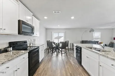 30 Bounding Lane Youngsville NC 27596
