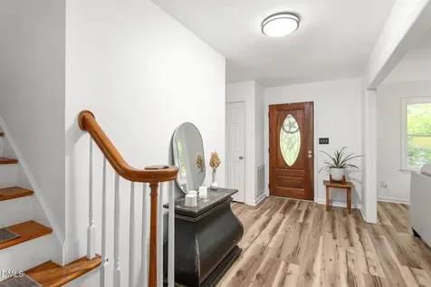 1832 Travis Lane Burlington NC 27217