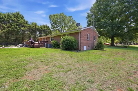 167 Darrell Davis Road Burlington NC 27217