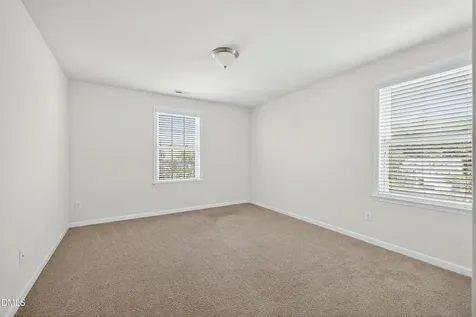 48 Hatfield Way Clayton NC 27527