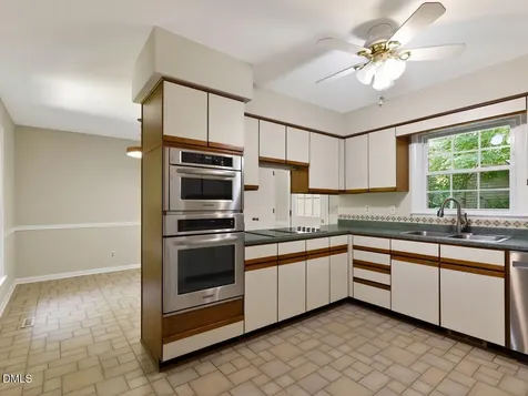 103 Deerwood Court Chapel Hill NC 27517