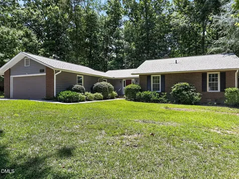 103 Deerwood Court Chapel Hill NC 27517