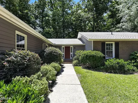 103 Deerwood Court Chapel Hill NC 27517