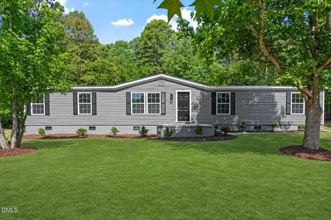 98 Shade Wood Sanford NC 27332