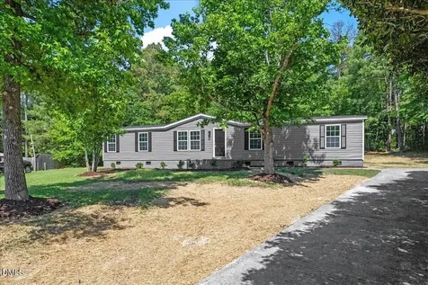 98 Shade Wood Sanford NC 27332