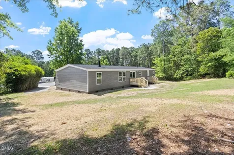 98 Shade Wood Sanford NC 27332
