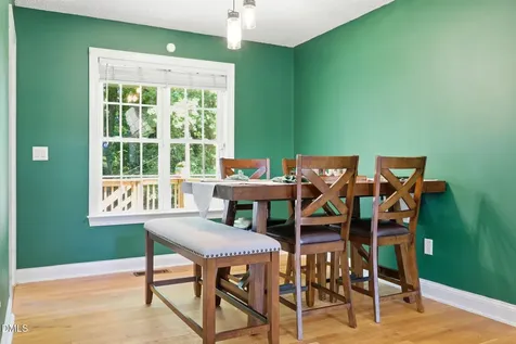 2002 Crooked Creek Road Greenville NC 27858