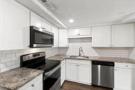 23 Patriot Circle Durham NC 27704