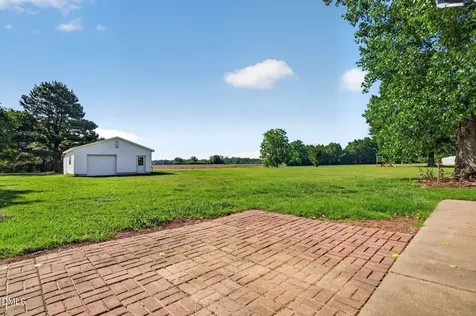 113 Joy Avenue Pikeville NC 27863