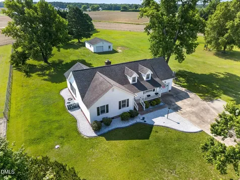 113 Joy Avenue Pikeville NC 27863