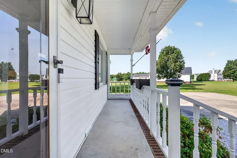 113 Joy Avenue Pikeville NC 27863