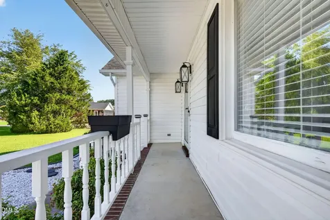 113 Joy Avenue Pikeville NC 27863