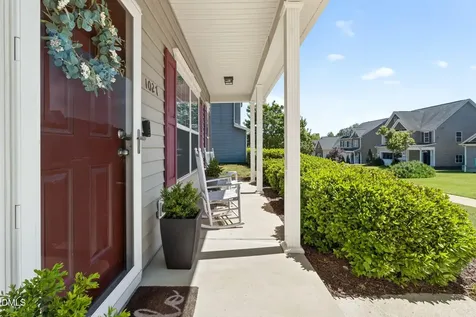 1027 Bridlemine Drive Fuquay Varina NC 27526