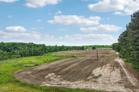 89 Nash County Line Road Castalia NC 27816