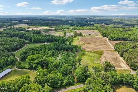 89 Nash County Line Road Castalia NC 27816