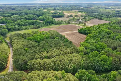 89 Nash County Line Road Castalia NC 27816