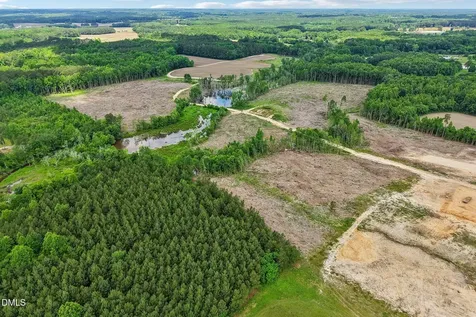 89 Nash County Line Road Castalia NC 27816