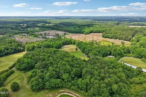 89 Nash County Line Road Castalia NC 27816
