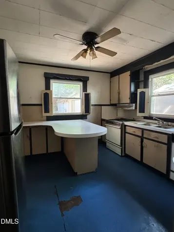 212 Zollicoffer Avenue Henderson NC 27536