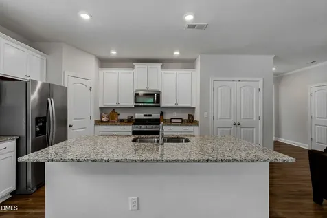 7112 Vanover Drive Raleigh NC 27604