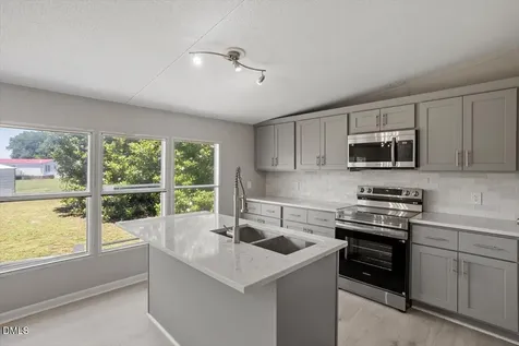 105 Stone Glen Place Pikeville NC 27863