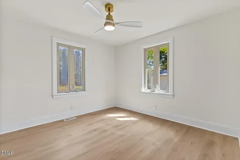 116 S Fitzgerald Street Pine Level NC 27568