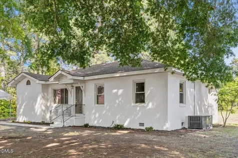 116 S Fitzgerald Street Pine Level NC 27568