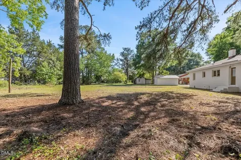 116 S Fitzgerald Street Pine Level NC 27568