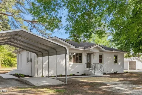 116 S Fitzgerald Street Pine Level NC 27568
