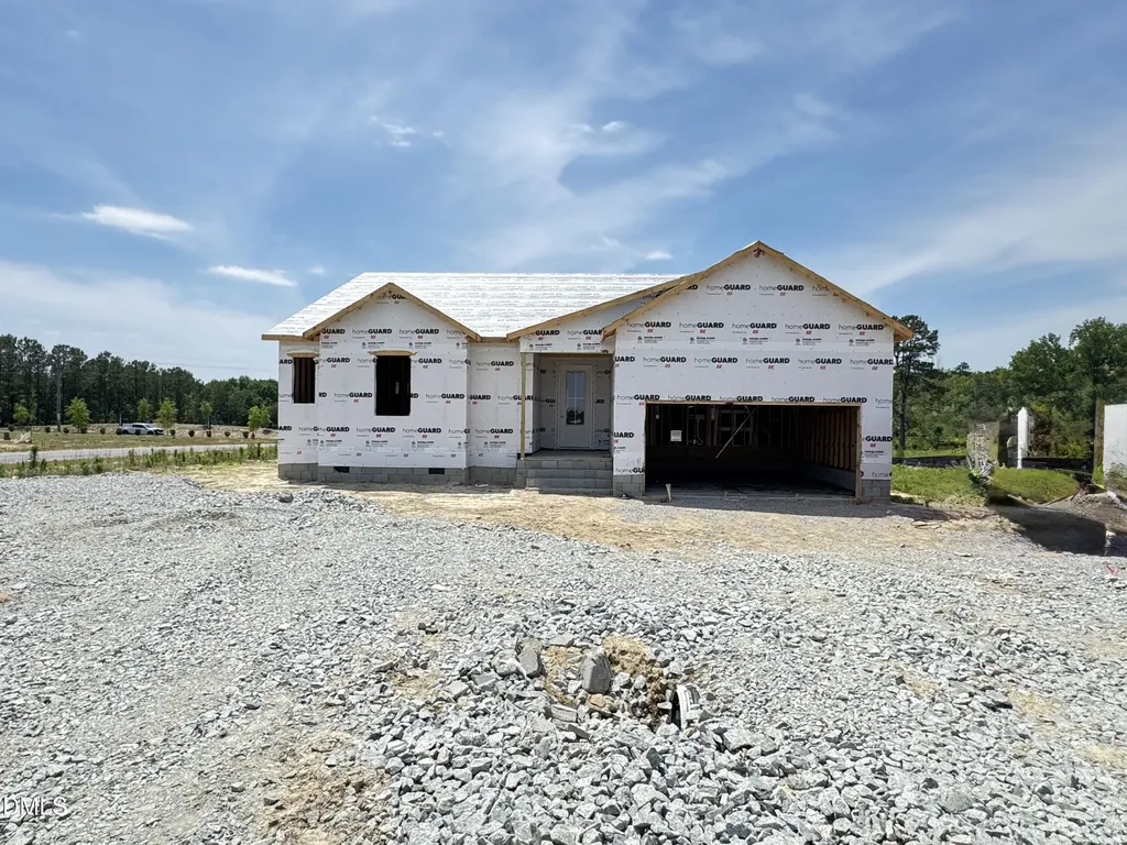 17 Windward Place Lillington NC 27546