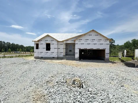 17 Windward Place Lillington NC 27546