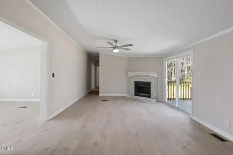 6631 Roundstone Lane Oxford NC 27565