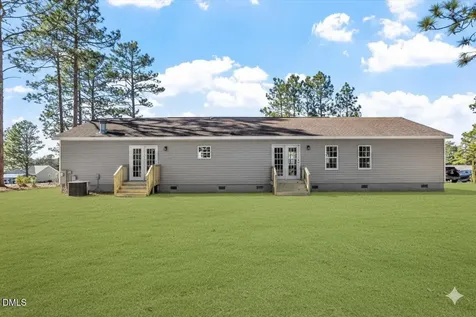190 Pickett Circle Vass NC 28394
