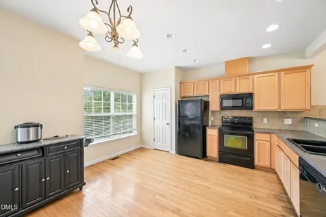232 Linden Park Lane Cary NC 27519