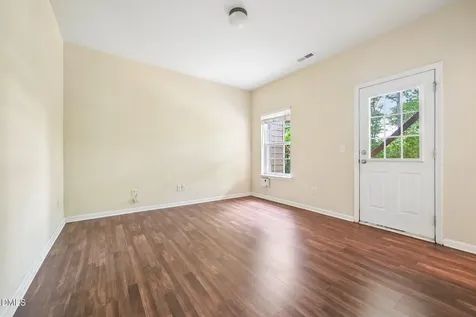 232 Linden Park Lane Cary NC 27519