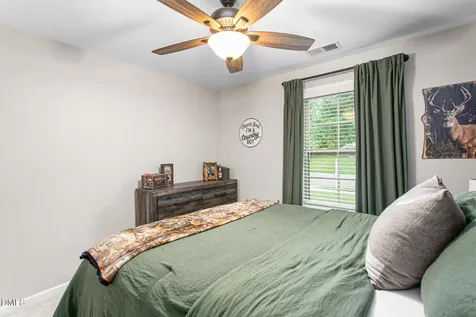 1028 Longleaf Pine Mebane NC 27302