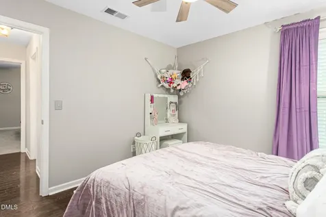 1028 Longleaf Pine Mebane NC 27302
