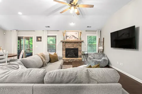 1028 Longleaf Pine Mebane NC 27302