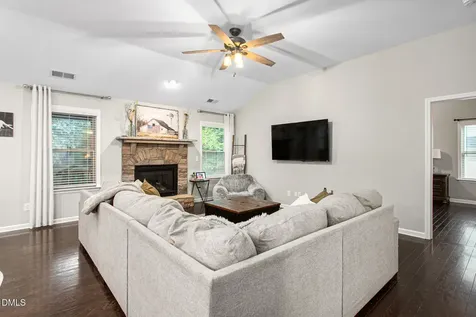 1028 Longleaf Pine Mebane NC 27302
