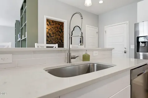 533 Bragg Street Raleigh NC 27610
