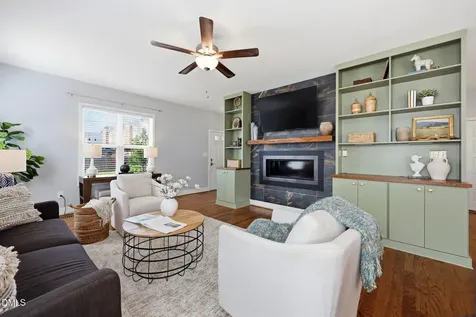 533 Bragg Street Raleigh NC 27610