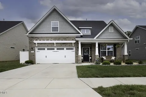 3334 Castlerock Drive Burlington NC 27215