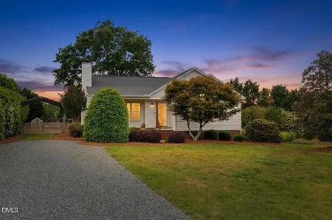 6512 Bridgemont Lane Willow Springs NC 27592