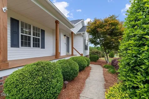 6512 Bridgemont Lane Willow Springs NC 27592