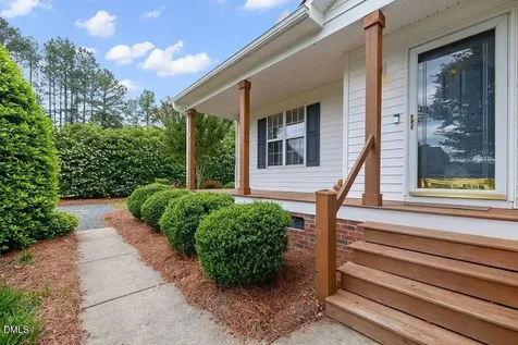 6512 Bridgemont Lane Willow Springs NC 27592