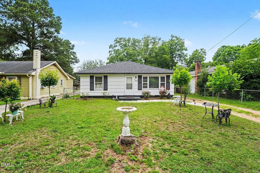 702 3rd Street Goldsboro NC 27534