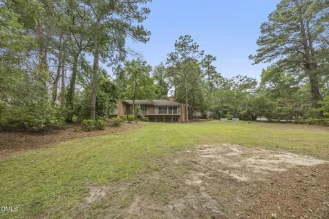 501 Valley Road Fayetteville NC 28305