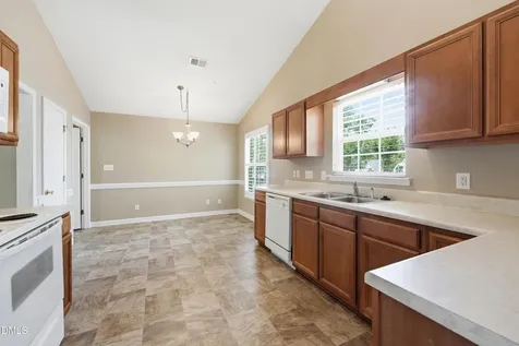 2035 Sweetbay Circle Burlington NC 27215